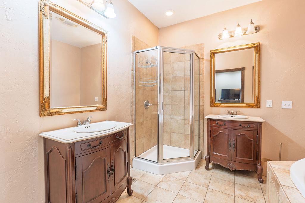 2402 N Beard Avenue Property Photo 14