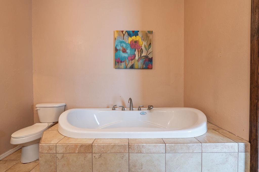 2402 N Beard Avenue Property Photo 15
