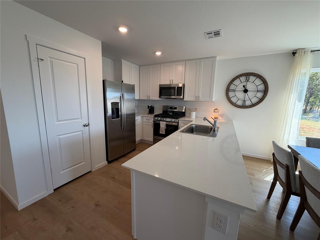 20428 Mule Deer Drive Property Photo 3