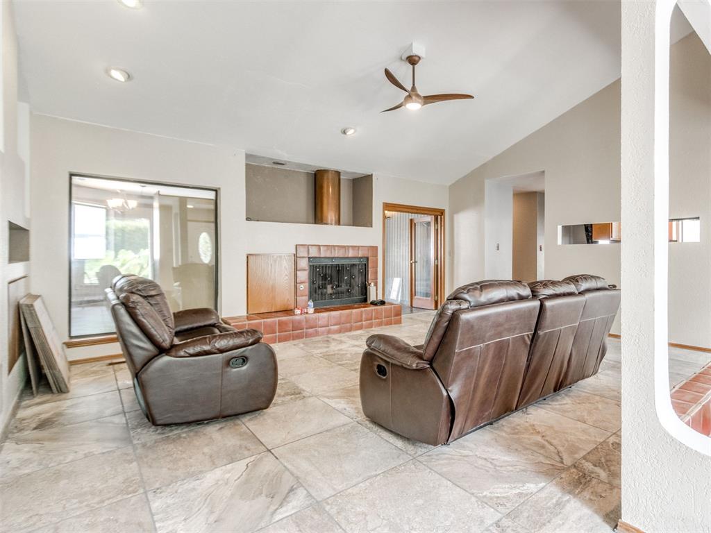 4001 Bluestem Circle Property Photo 17