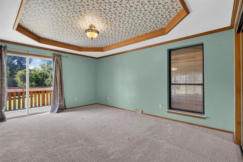 10616 Se 49th Street Property Photo 19