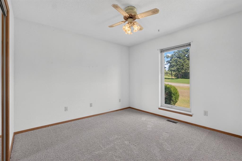 10616 Se 49th Street Property Photo 25