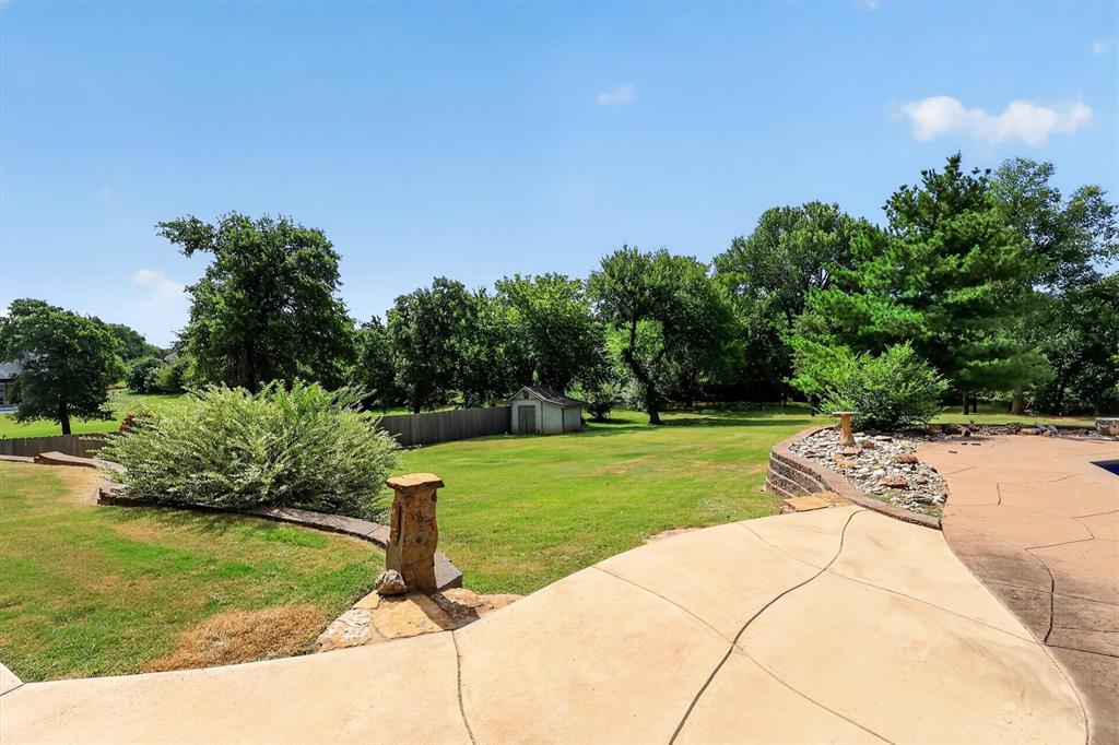 10616 Se 49th Street Property Photo 40
