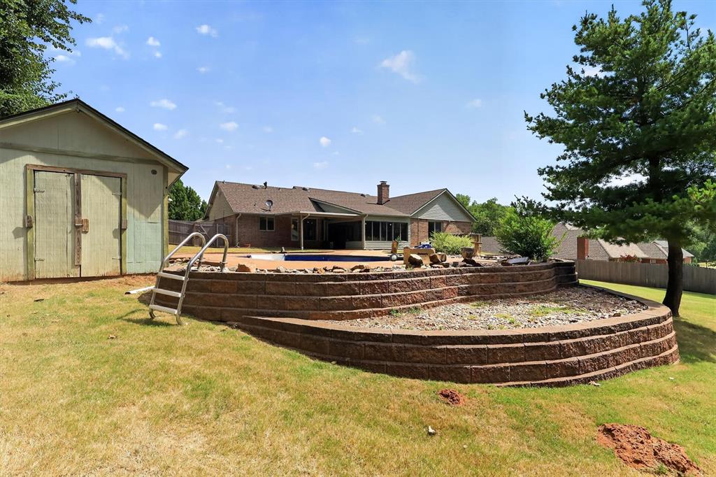 10616 Se 49th Street Property Photo 41