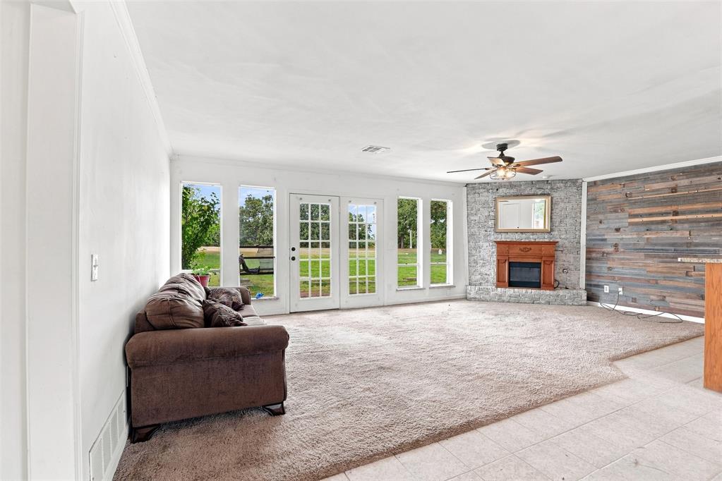 13904 S Dobbs Road Property Photo 5