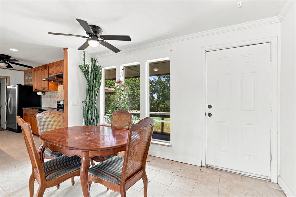 13904 S Dobbs Road Property Photo 8