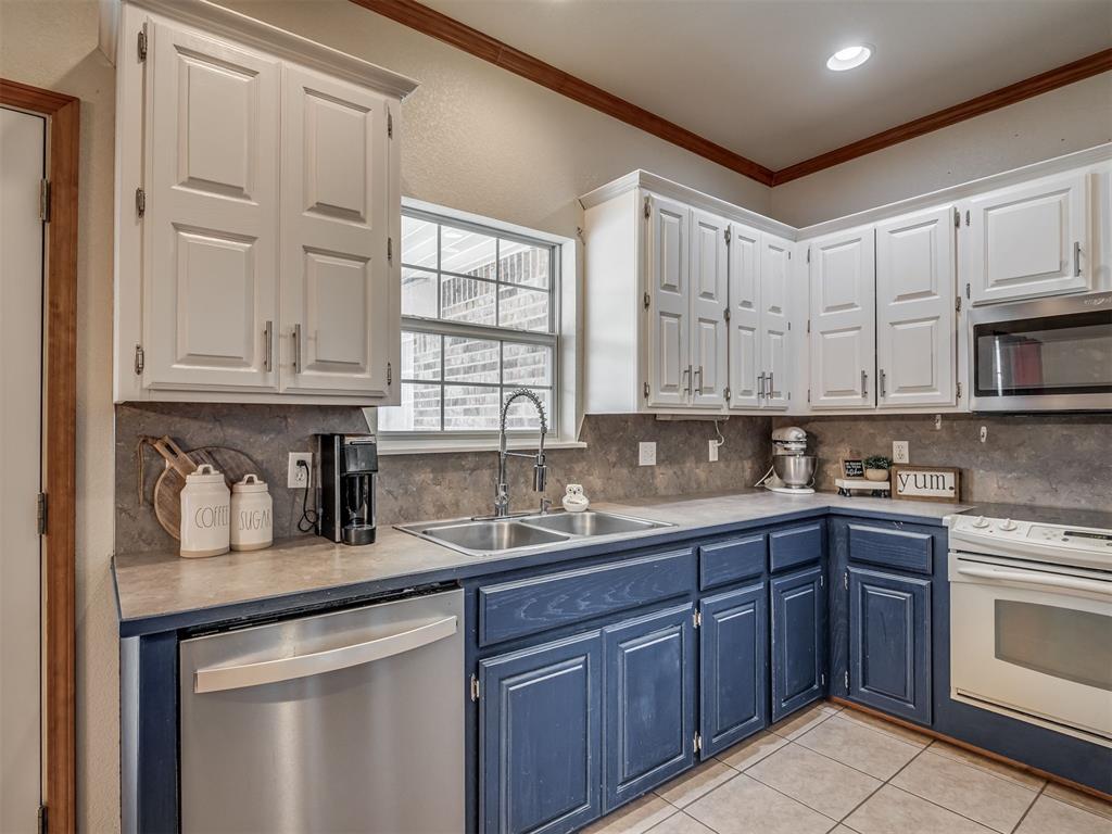 2244 Gray Dove Drive Property Photo 13
