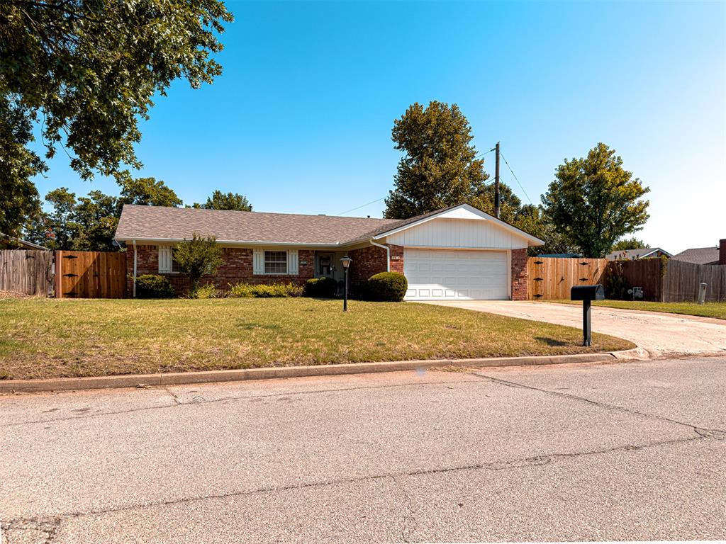 141 Sheridan Place Property Photo 2