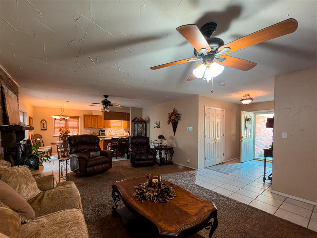 141 Sheridan Place Property Photo 4