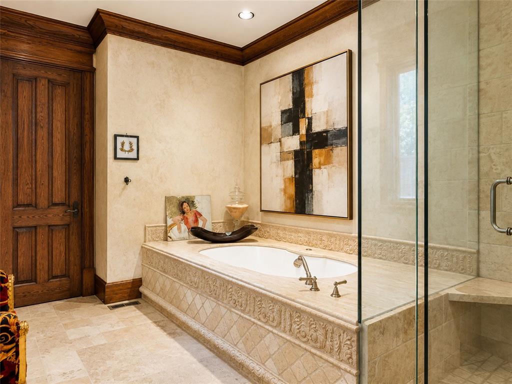 1820 Drury Lane Property Photo 35