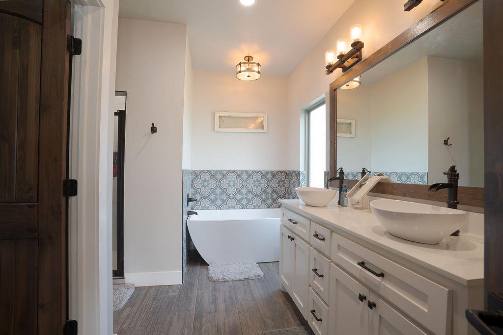 39909 Demoy Drive Property Photo 17