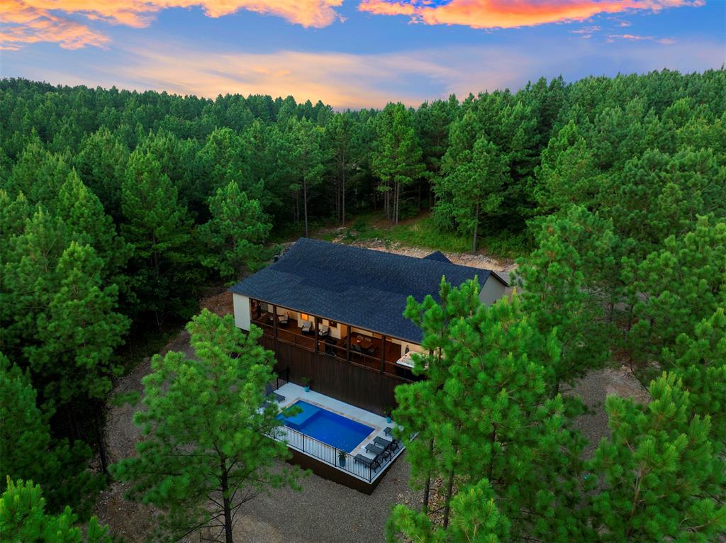 118 Turning Wood Court Property Photo 7