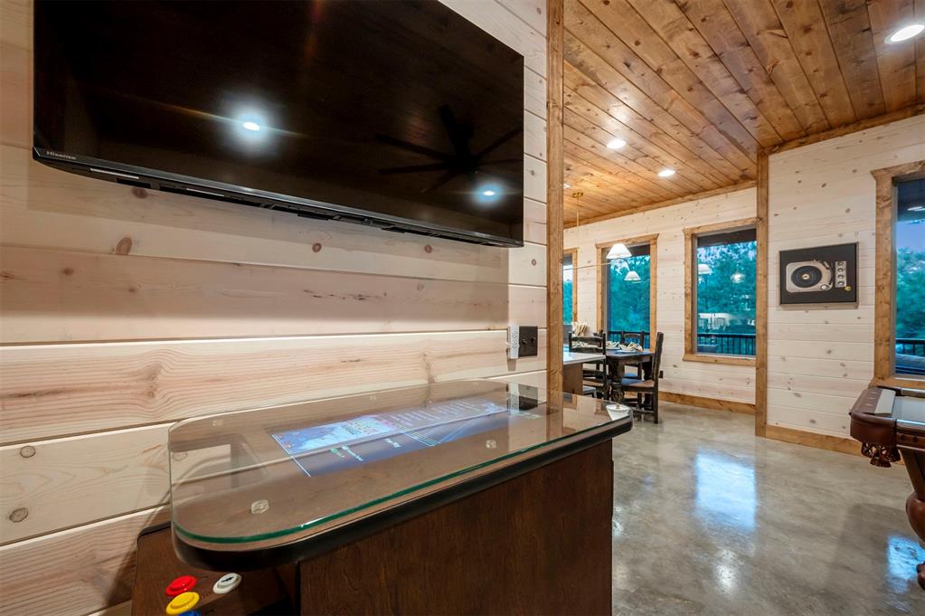 118 Turning Wood Court Property Photo 25
