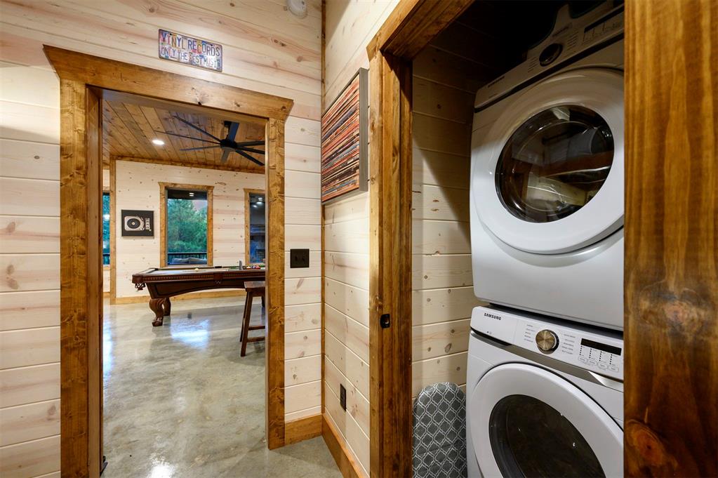 118 Turning Wood Court Property Photo 31