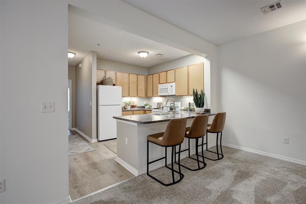 2200 N Classen Boulevard 6126 Property Photo 13
