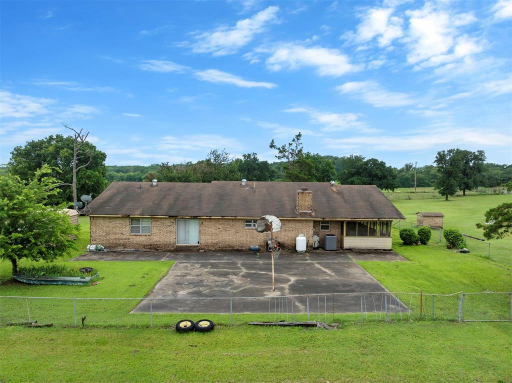 8065 W Us Highway 70 Property Photo 7