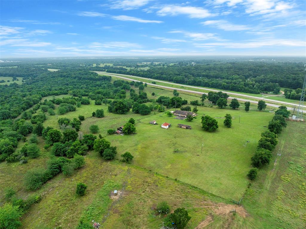 8065 W Us Highway 70 Property Photo 14