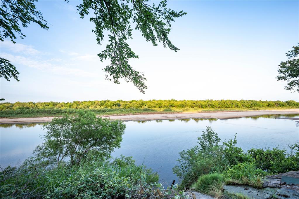 17996 N 2970 Road Property Photo 12