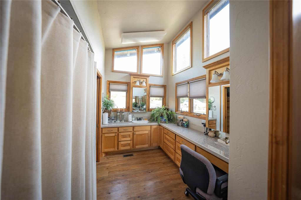 17996 N 2970 Road Property Photo 20