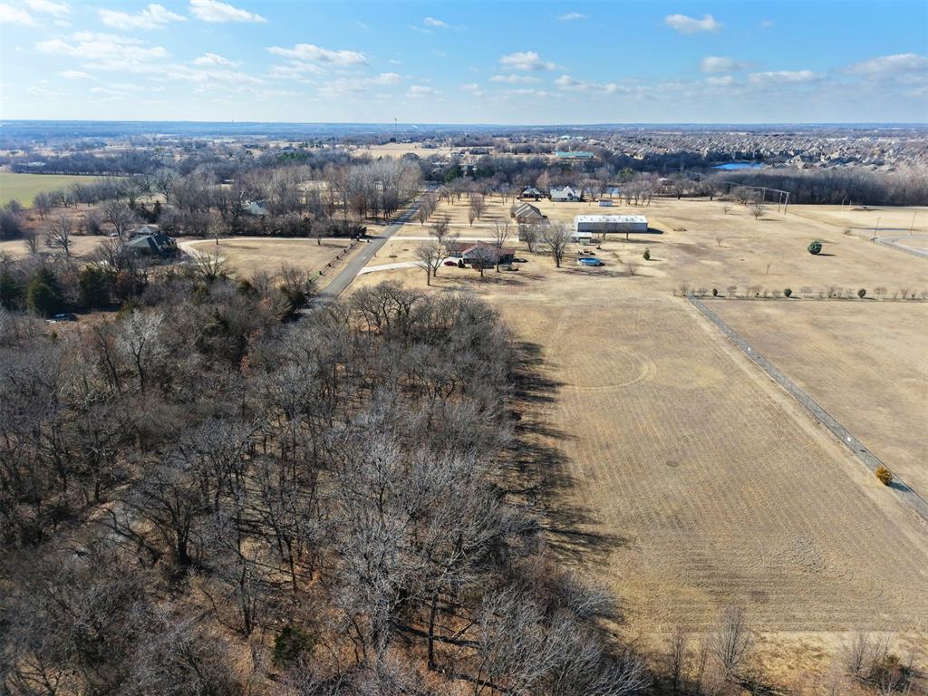 000 S Pennsylvania Avenue Property Photo 12