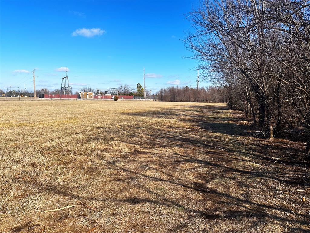 000 S Pennsylvania Avenue Property Photo 21