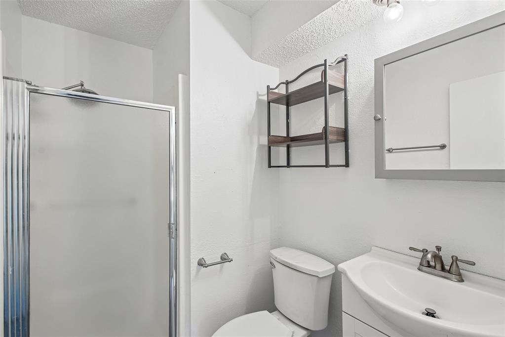 609 Sw 26th Place Property Photo 6
