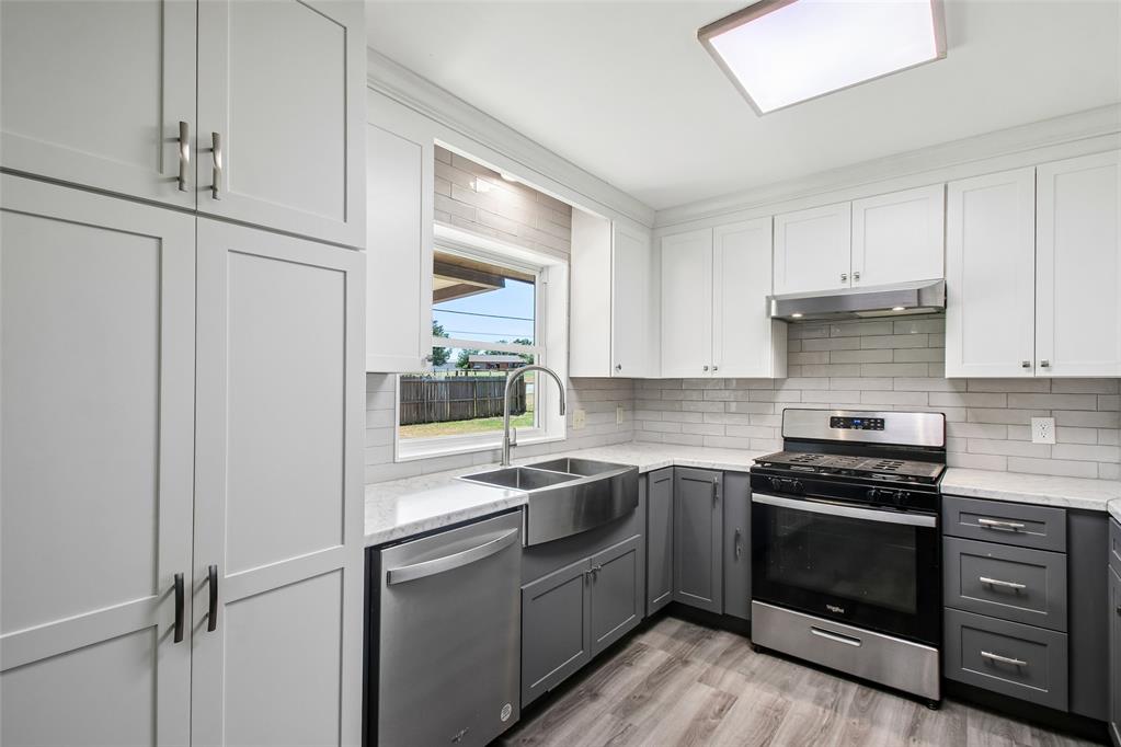 609 Sw 26th Place Property Photo 16