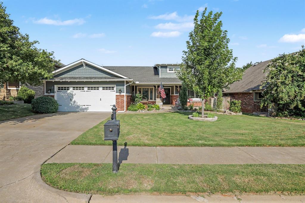 724 Blue Oak Way Property Photo 1