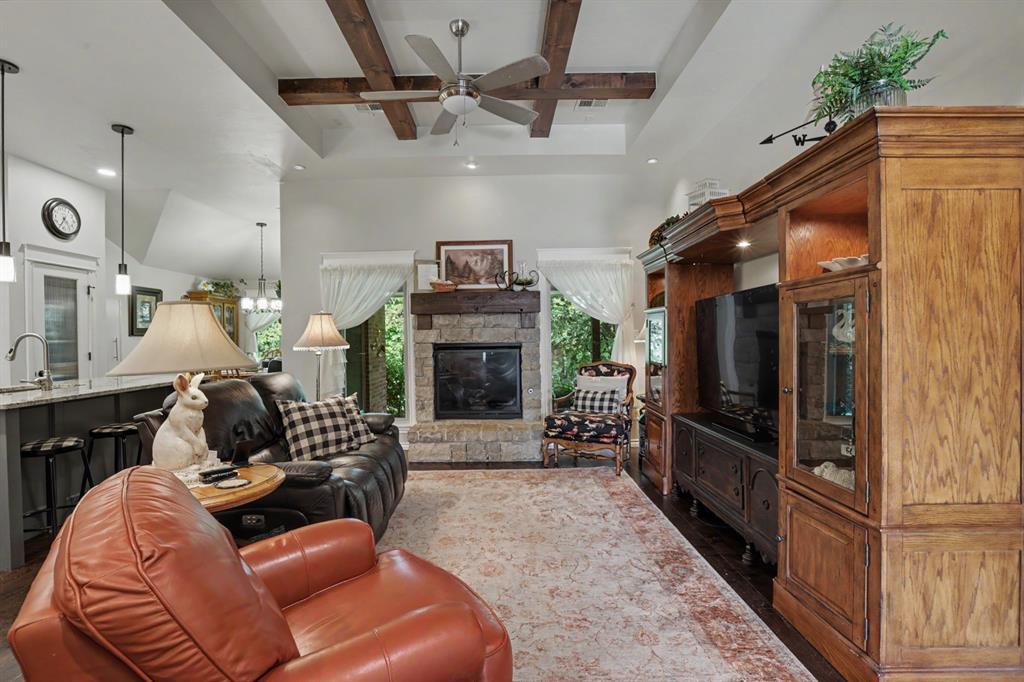 724 Blue Oak Way Property Photo 7
