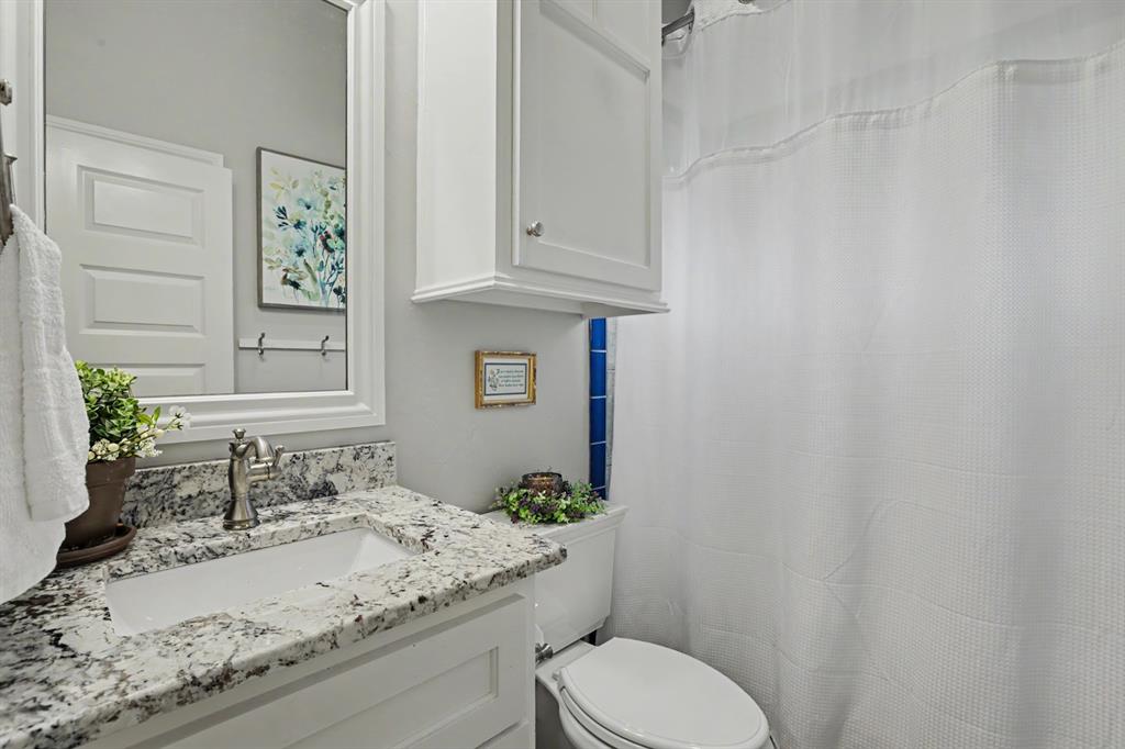 724 Blue Oak Way Property Photo 21