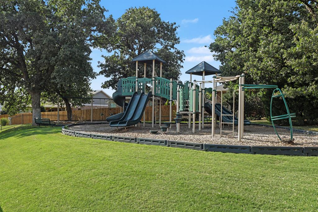 724 Blue Oak Way Property Photo 29