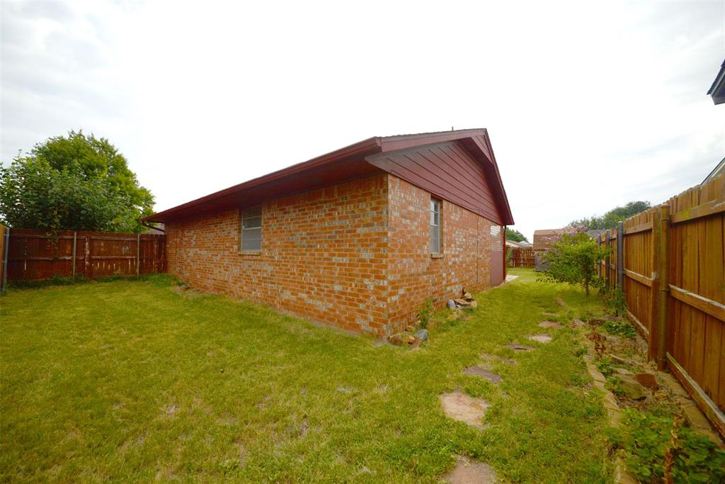 1224 Nw 6th Place Property Photo 10