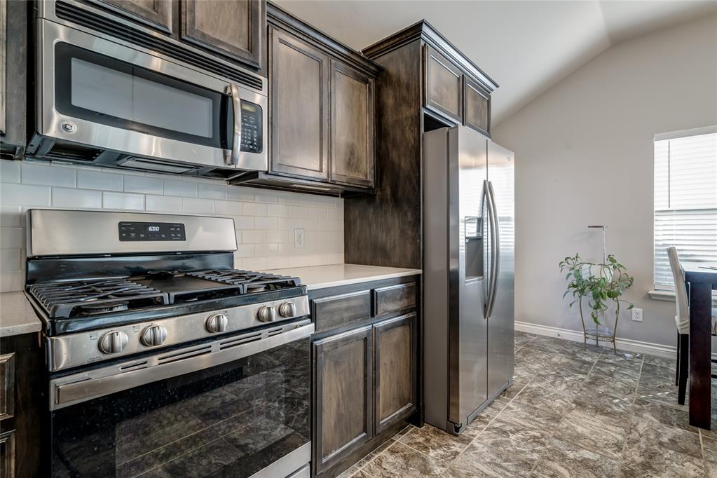 18536 Abierto Drive Property Photo 11