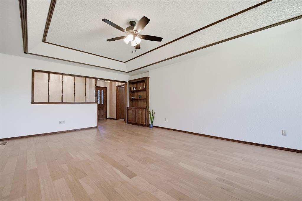 10141 S Land Avenue Property Photo 6