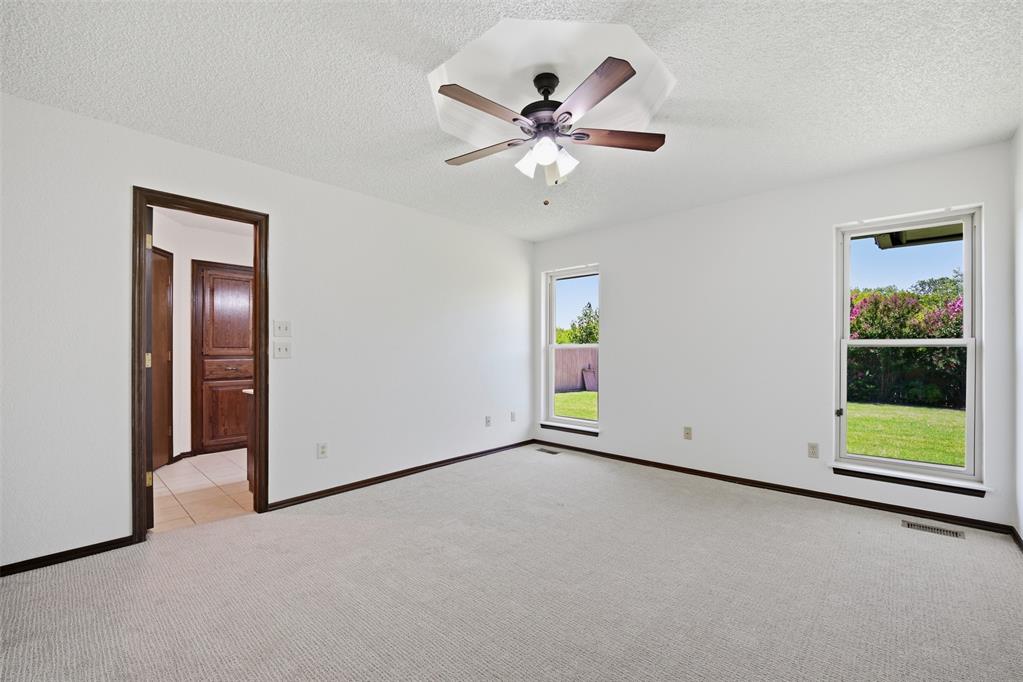 10141 S Land Avenue Property Photo 18
