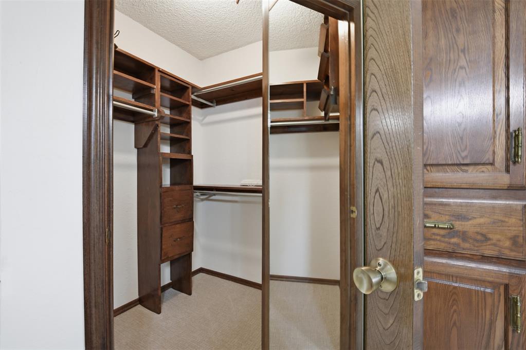 10141 S Land Avenue Property Photo 22