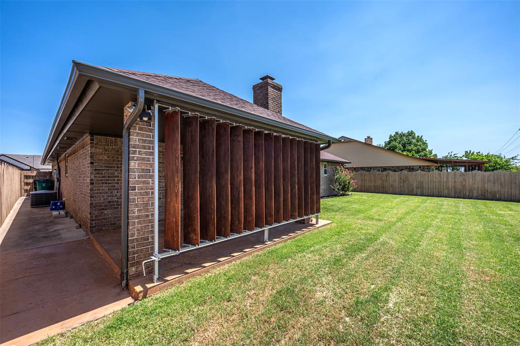 10141 S Land Avenue Property Photo 24