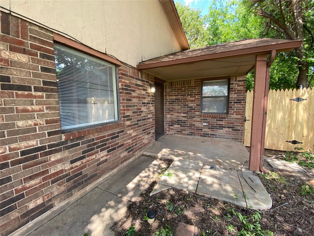 517 Peppertree Lane Property Photo 2
