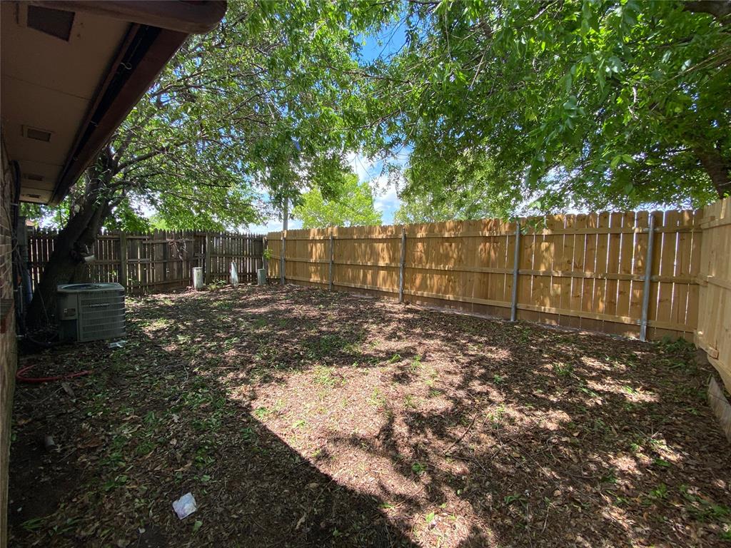 517 Peppertree Lane Property Photo 8