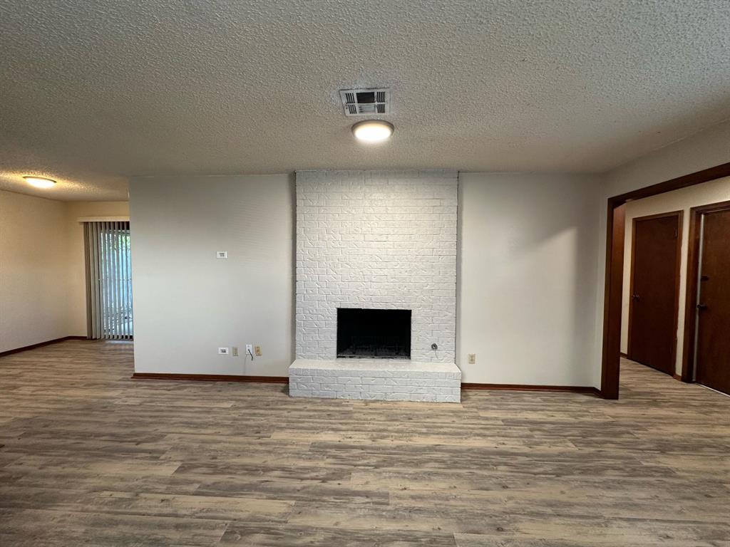 517 Peppertree Lane Property Photo 15