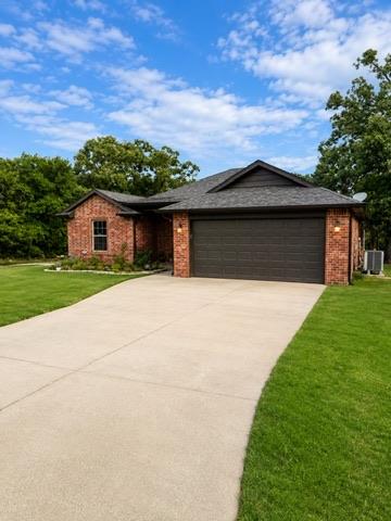 649 Franklin Street Property Photo 2