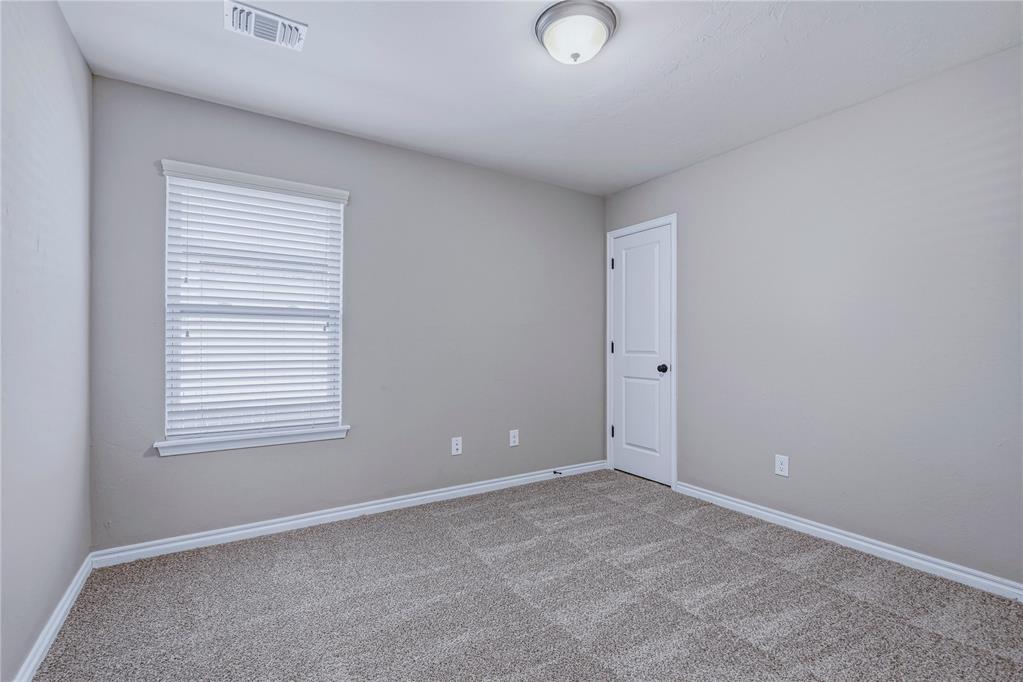 10634 Se 26th Street Property Photo 27