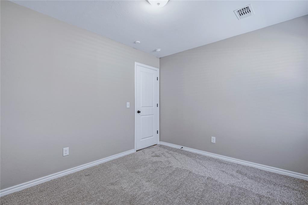 10634 Se 26th Street Property Photo 28