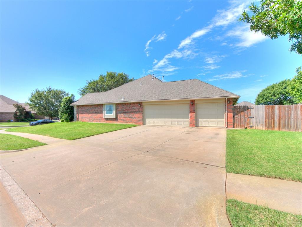 3120 Troon Street Property Photo 4