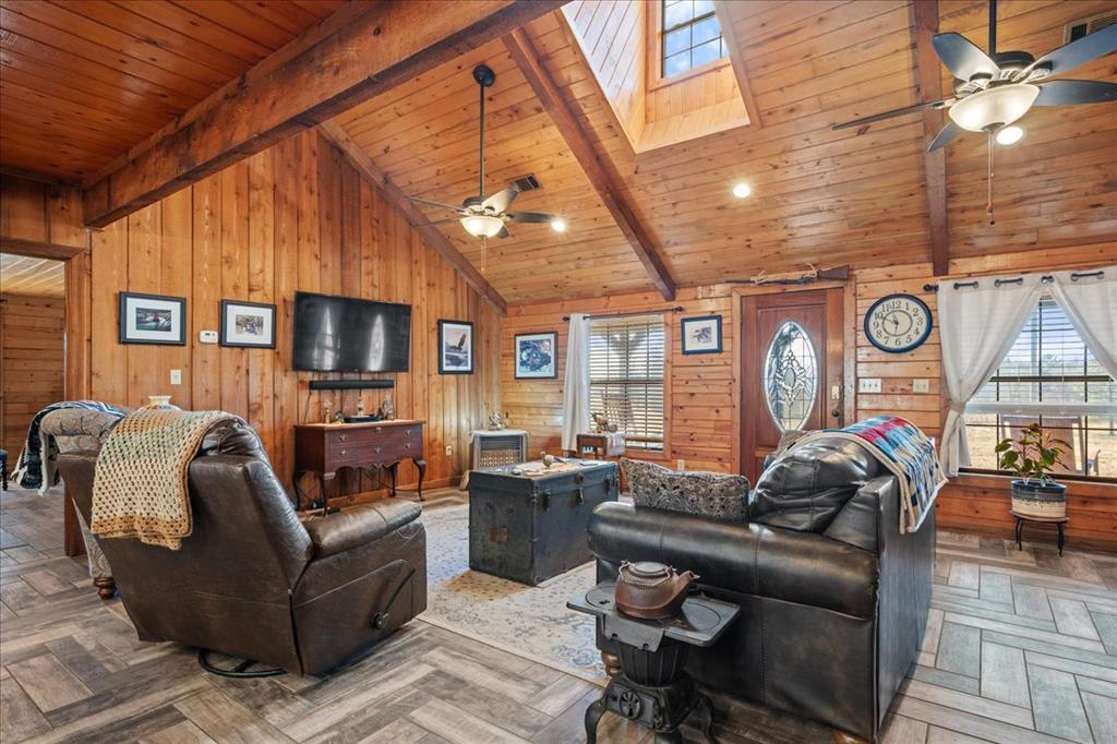 536 Coon Creek Loop Property Photo 4