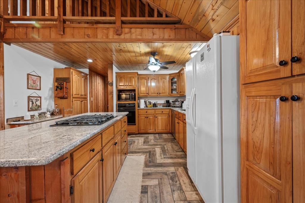 536 Coon Creek Loop Property Photo 8