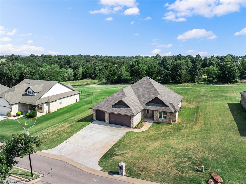 201 Canyon Creek Lane Property Photo 2