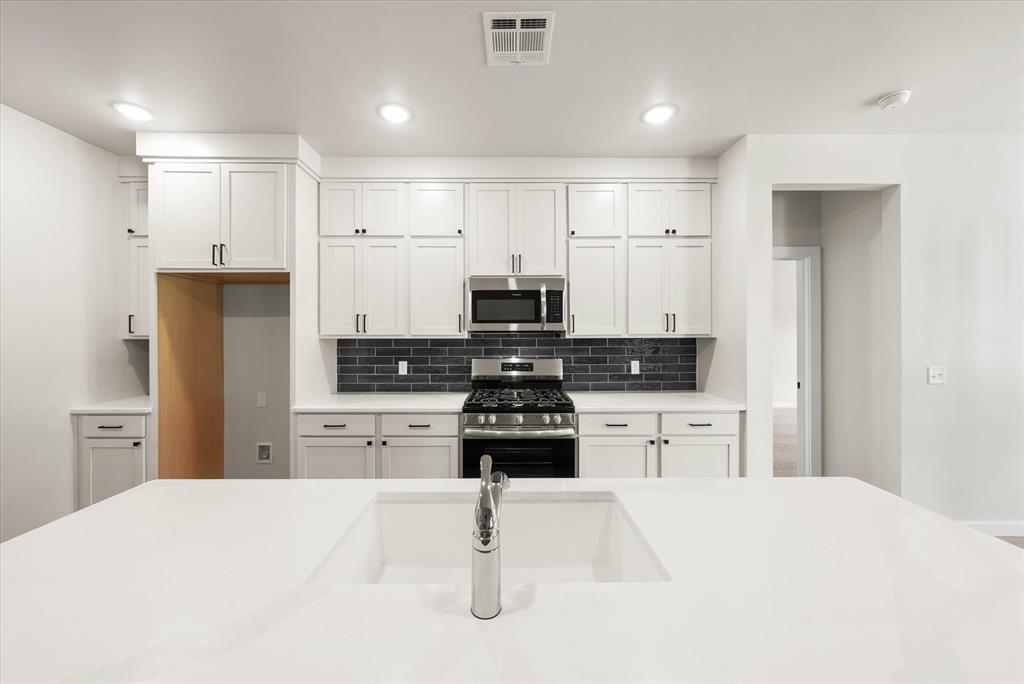 201 Canyon Creek Lane Property Photo 17