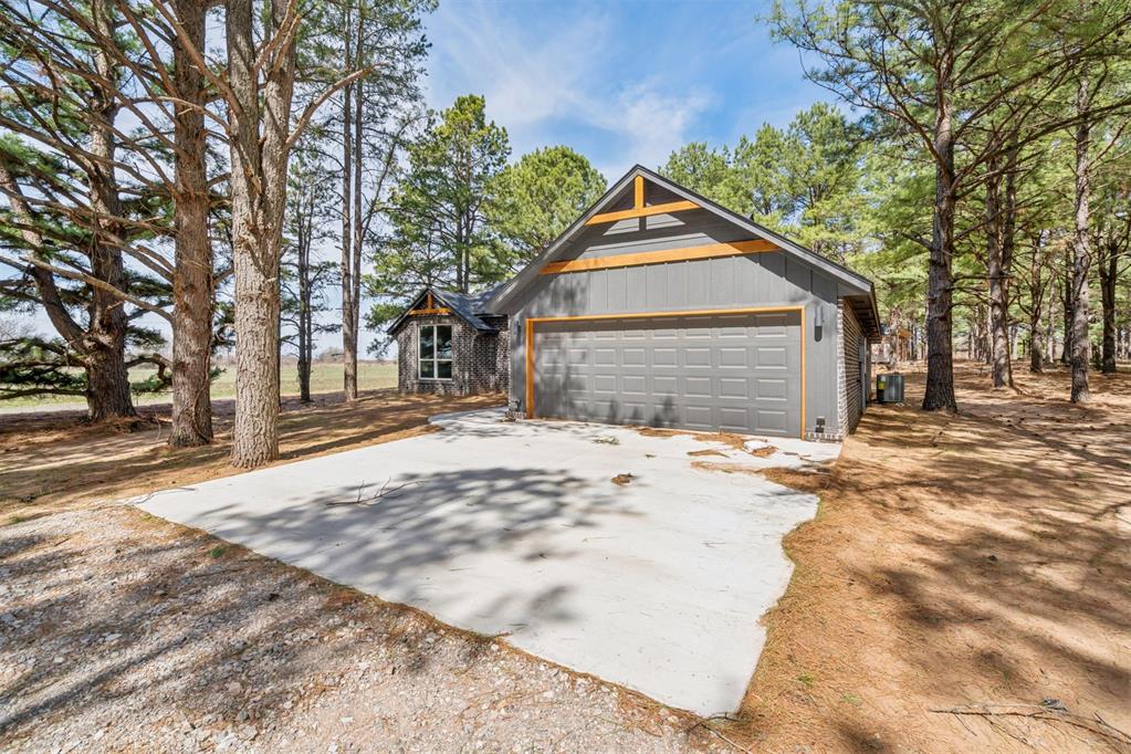 9380 Tallpines Road Property Photo 3