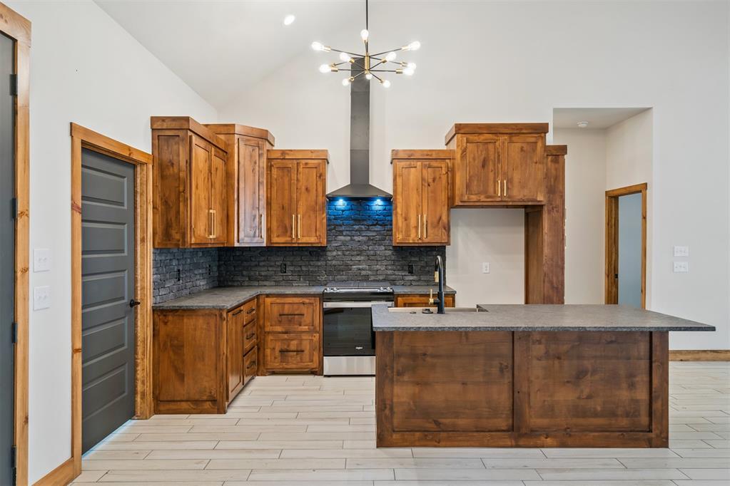 9380 Tallpines Road Property Photo 14